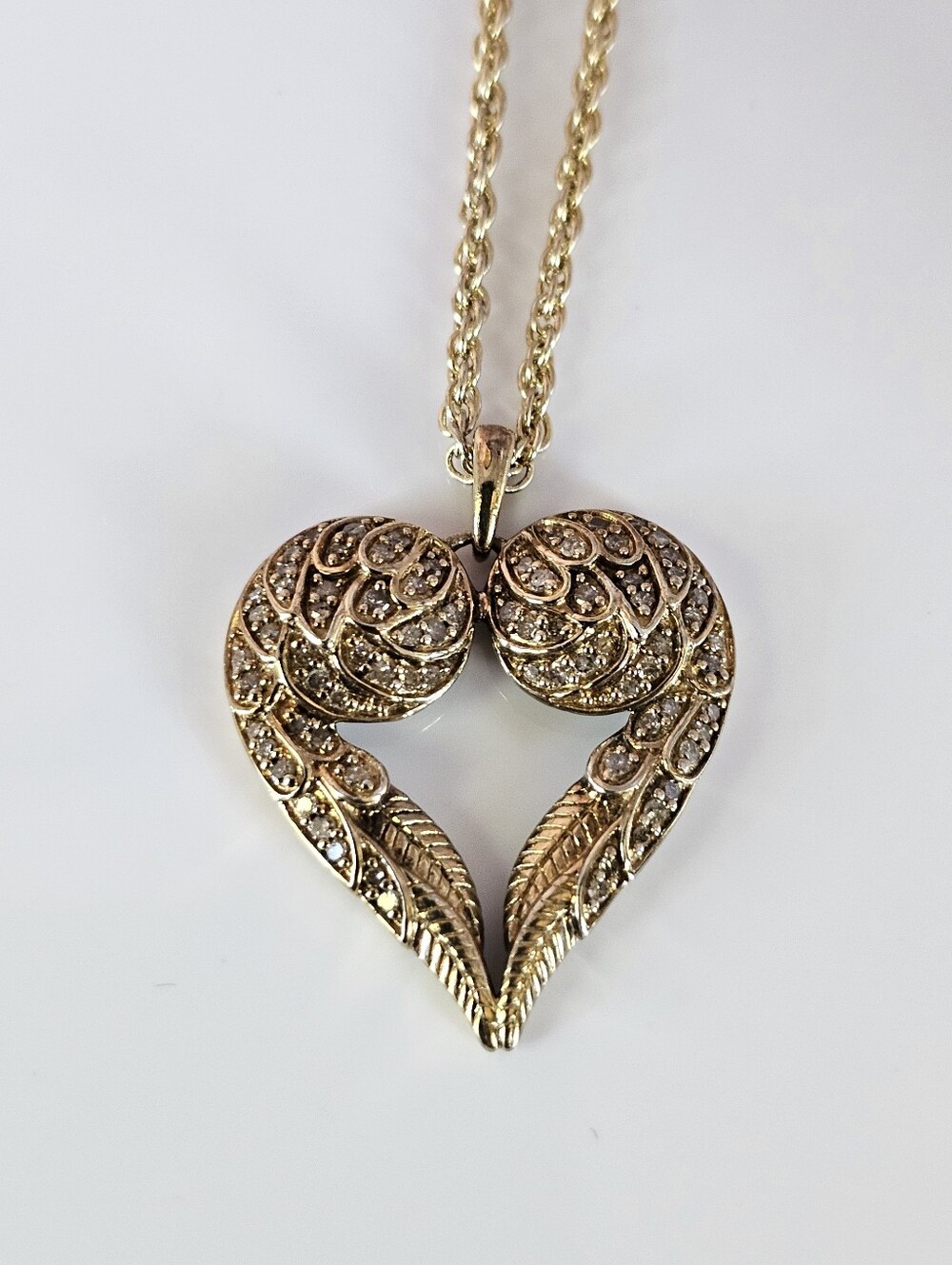 Beautiful Designer Angel Wings Heart 18kt Vermeil Diamond Accents Necklace!